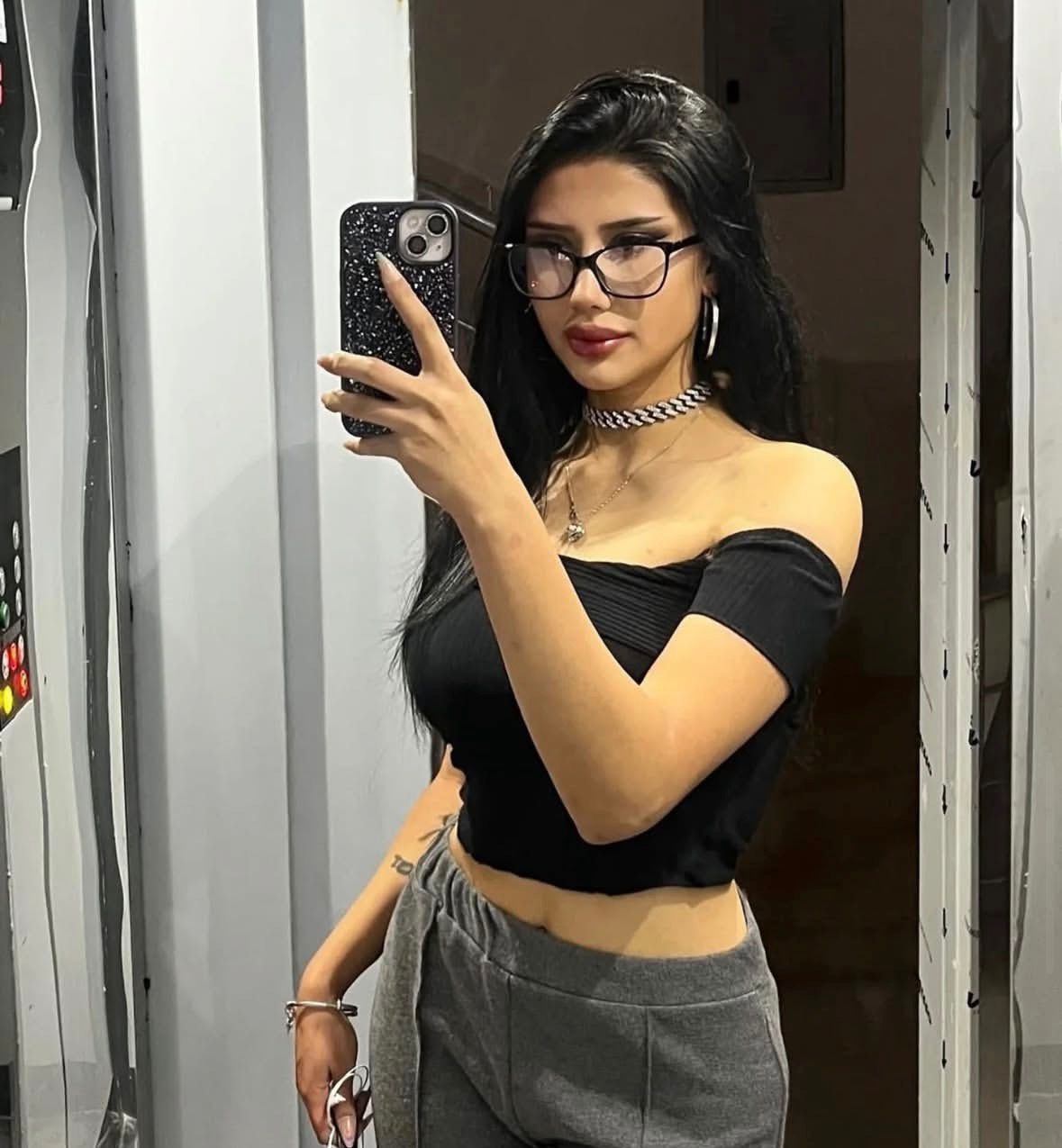 Yenimahalle Duruşu Güçlü Kadın Escort Bayan Ebru